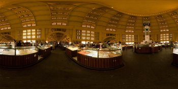 Central Market, Phnom Penh, Cambodia panorama
